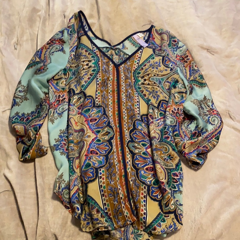 Francesca’s boutique top